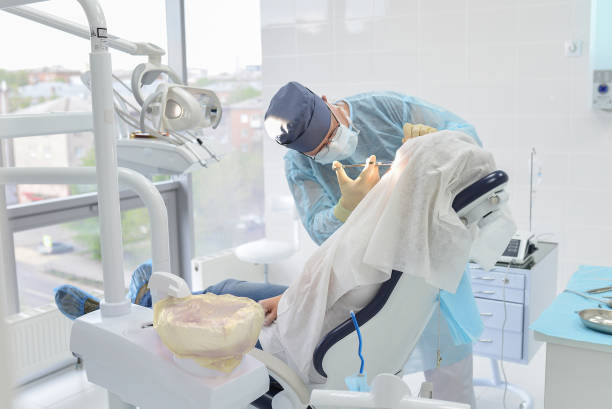Best Emergency Treatment for Dental Infections or Abscesses in Foothill Farms, CA